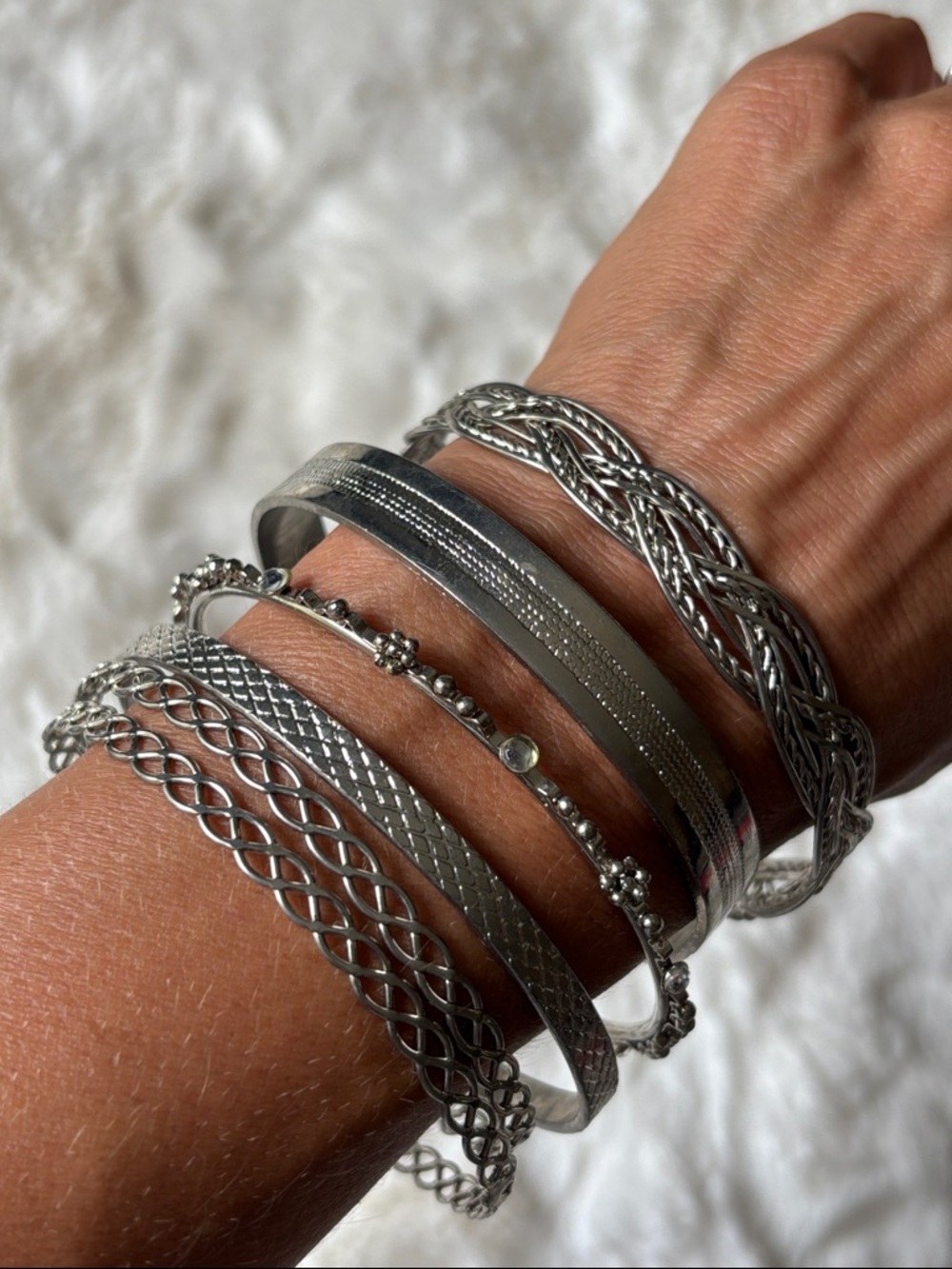 Silver Tone Bangle Bracelet Set